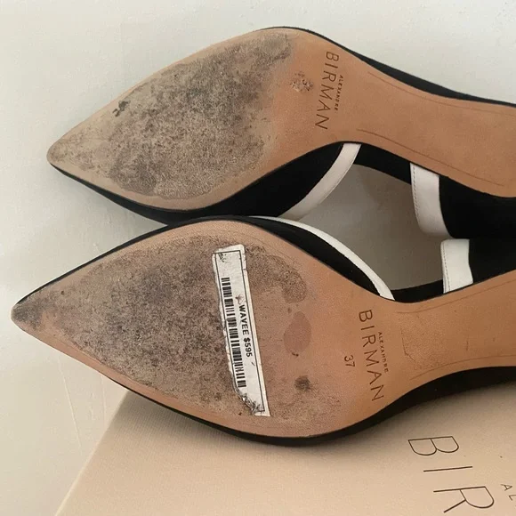 Alexandre Birman Wavee suede pump size 37